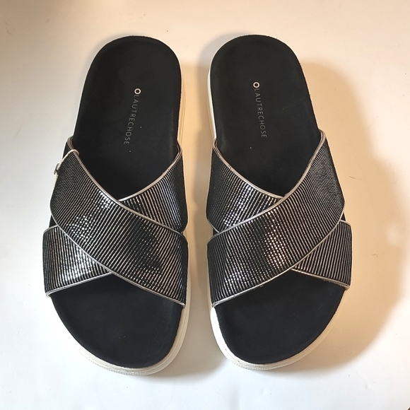 NIB L'autrechose Platform slides, leather, sz 38, 7 (US) - Picture 3 of 11